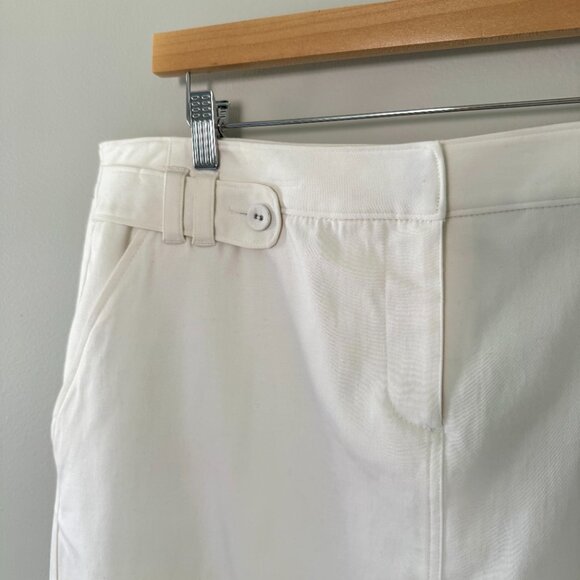 C.J. Banks White‎ Stretch Scooter Skirt (16W) - Picture 2 of 10
